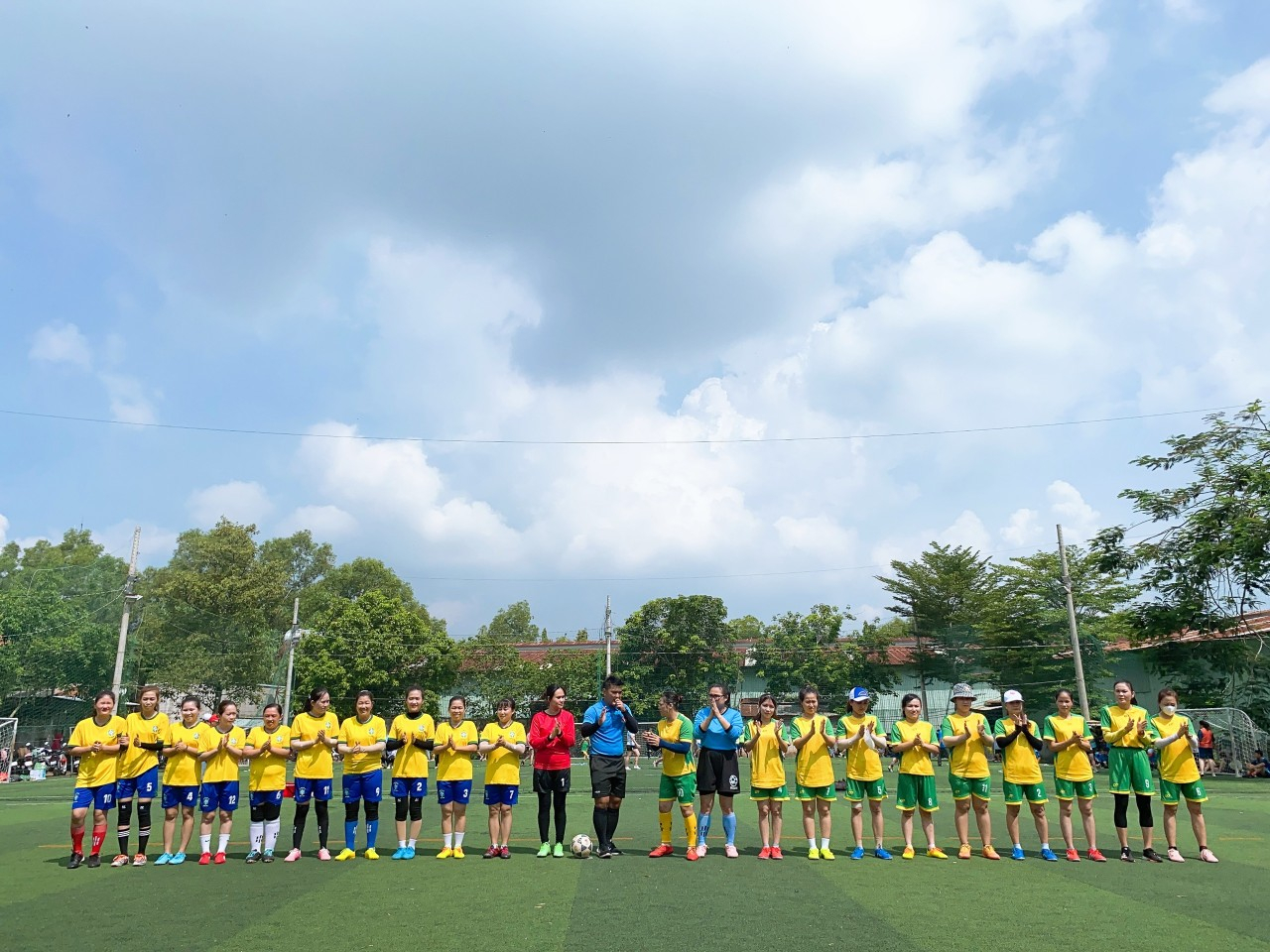 Giải bóng đá mini nam nữ cúp Liên Đoàn Lao Động Thị Xã Bến Cát năm 2023