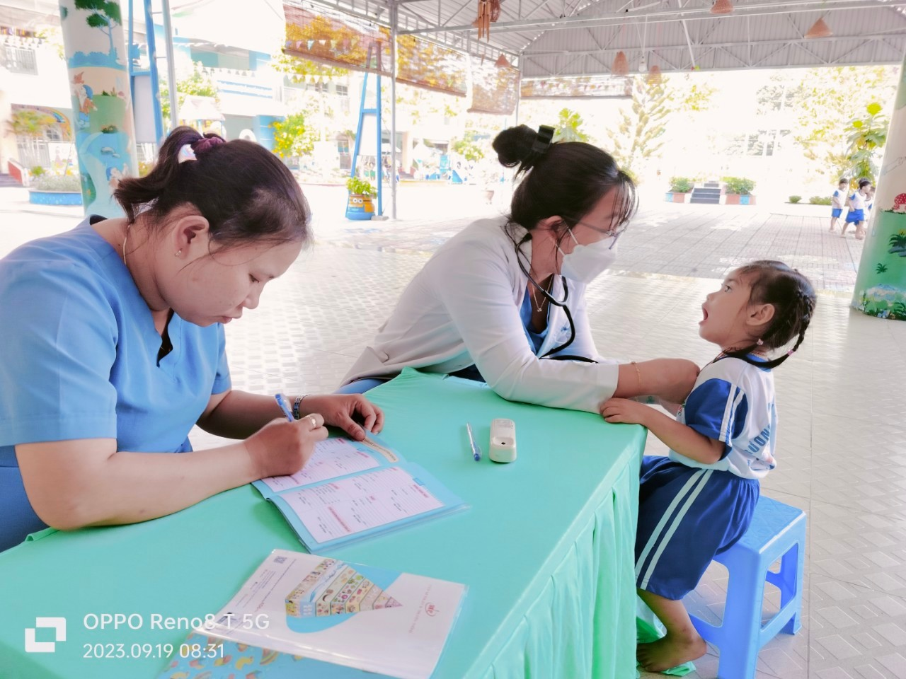 Khám sức khỏe định kì  cho trẻ tại Trường Mầm Non Hòa Lợi  Năm học 2023-2024